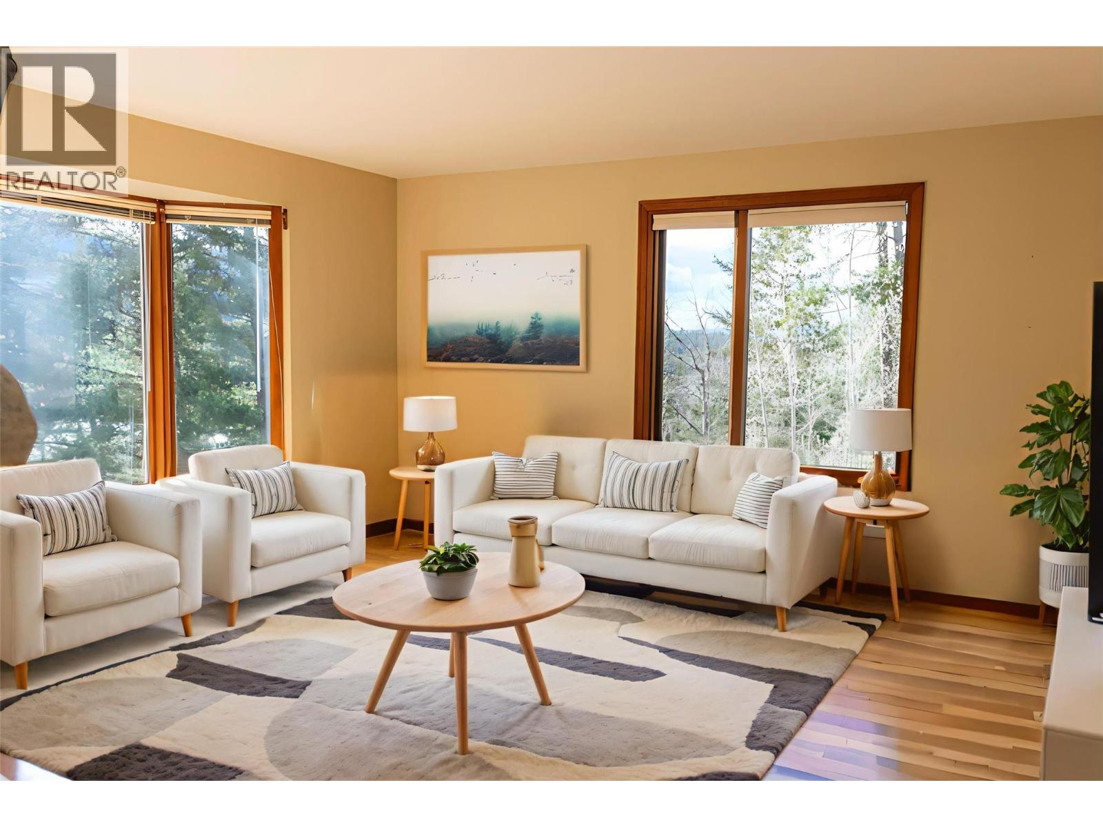 1920 Lakeview Drive - 10