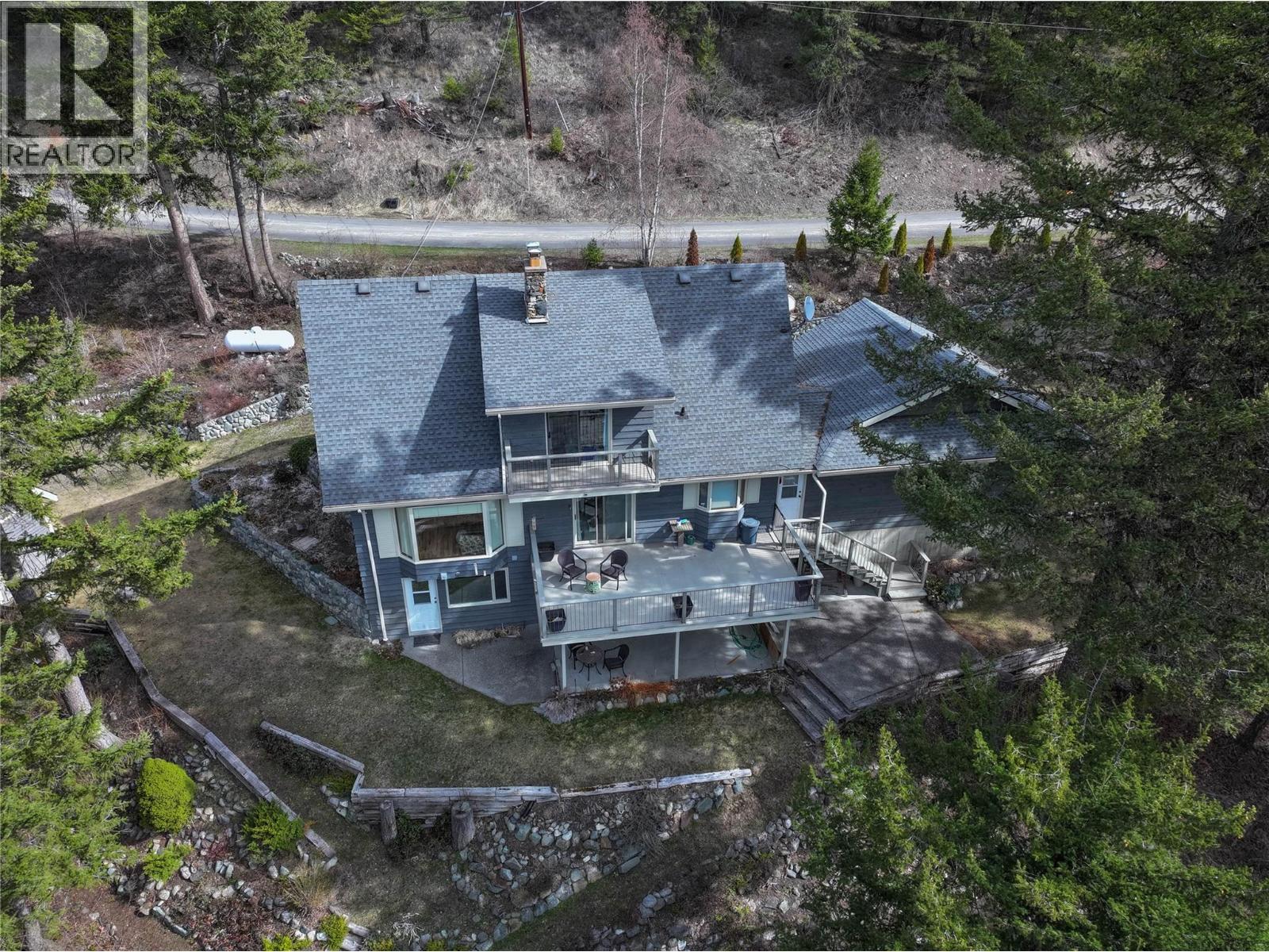 1920 Lakeview Drive - 45