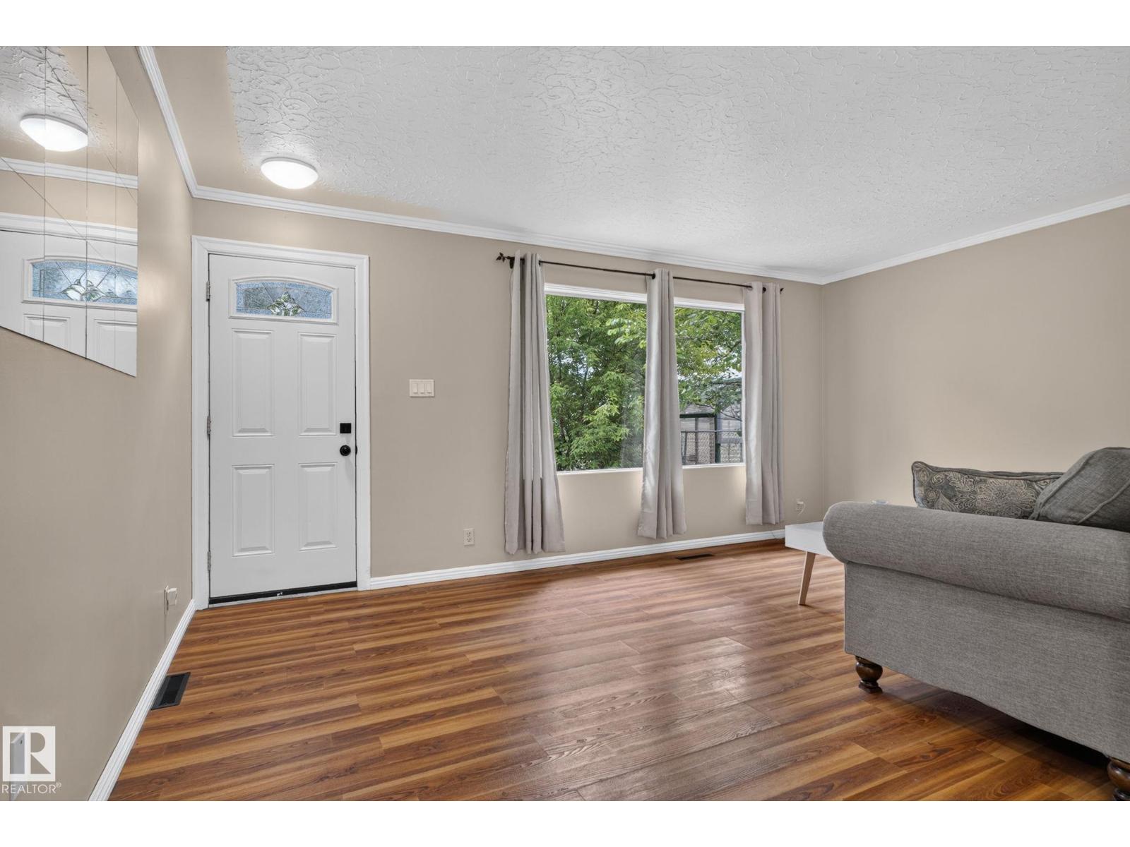 12952 114 ST NW - 2