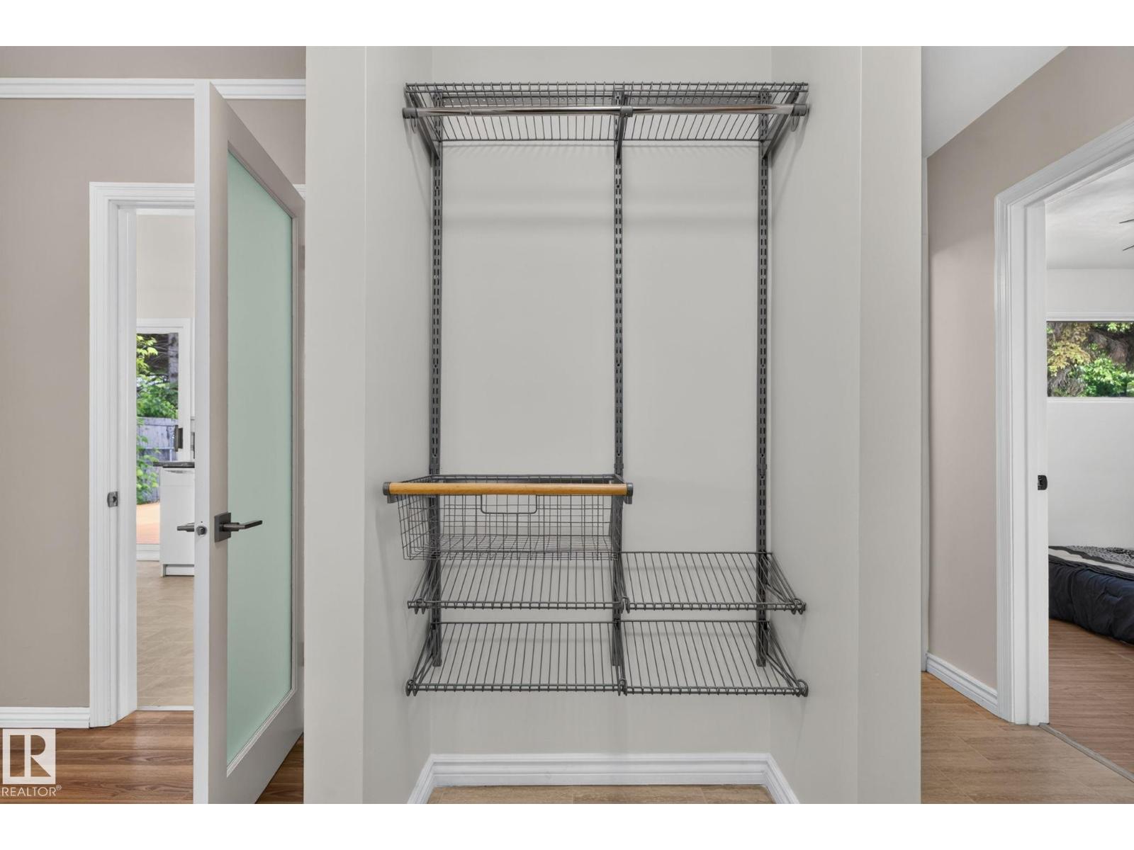 12952 114 ST NW - 10