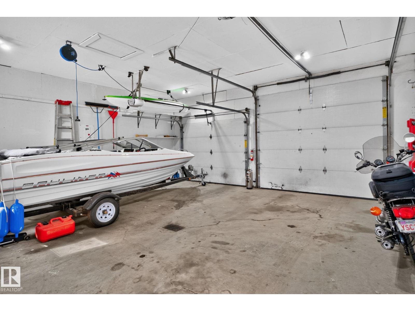 12952 114 ST NW - 32