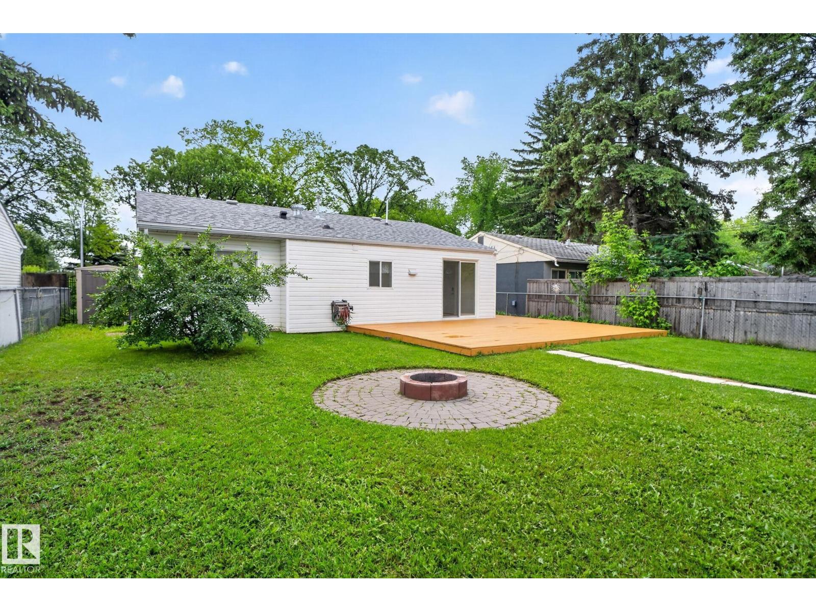 12952 114 ST NW - 24