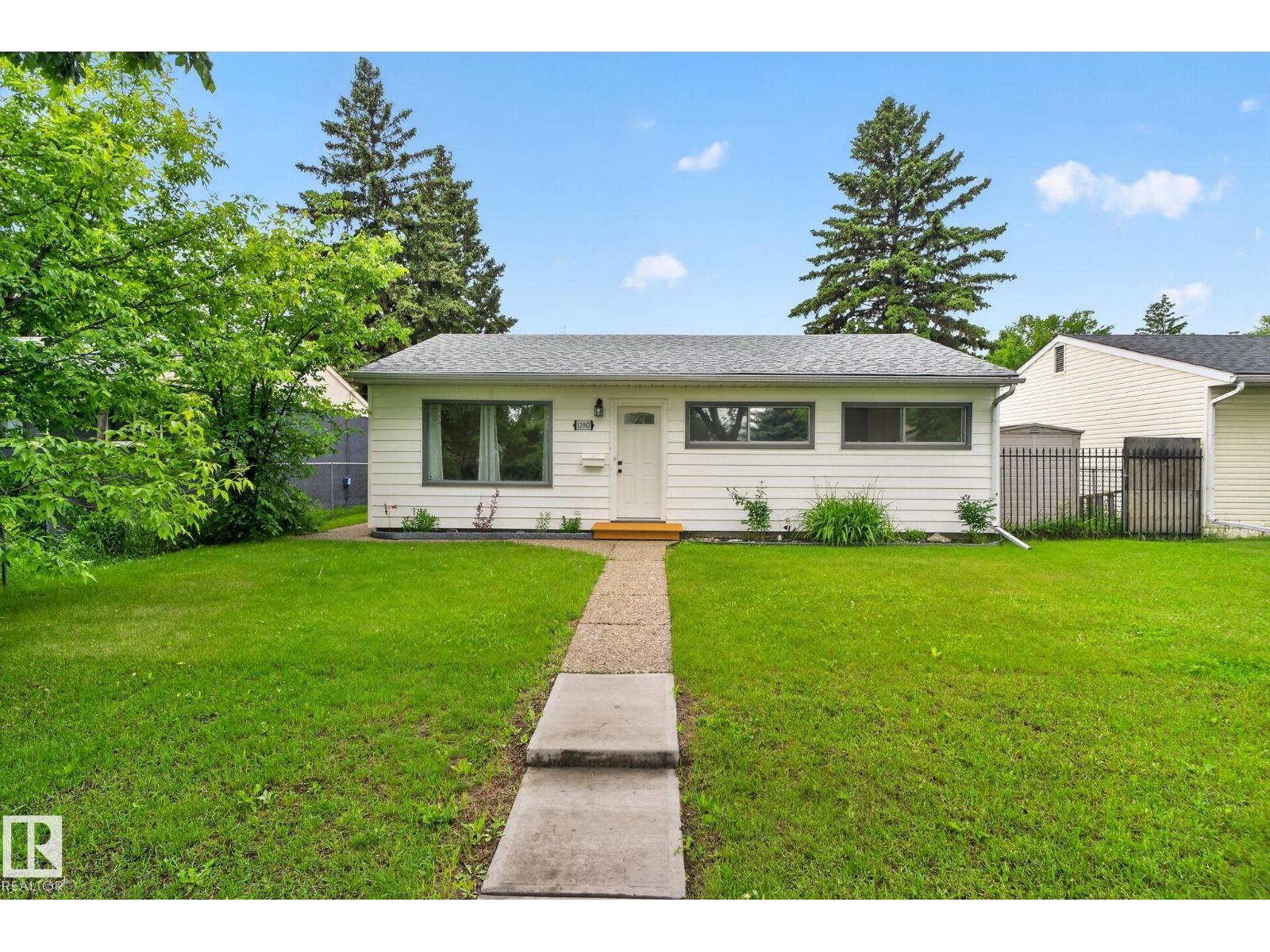 12952 114 ST NW - 20