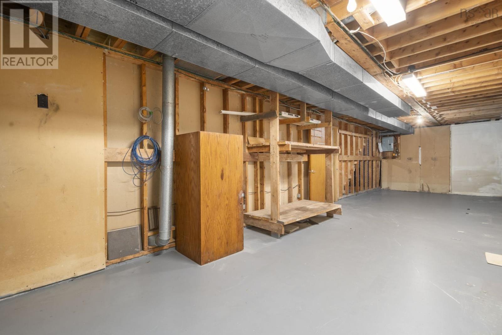 22 Badger Avenue - 32