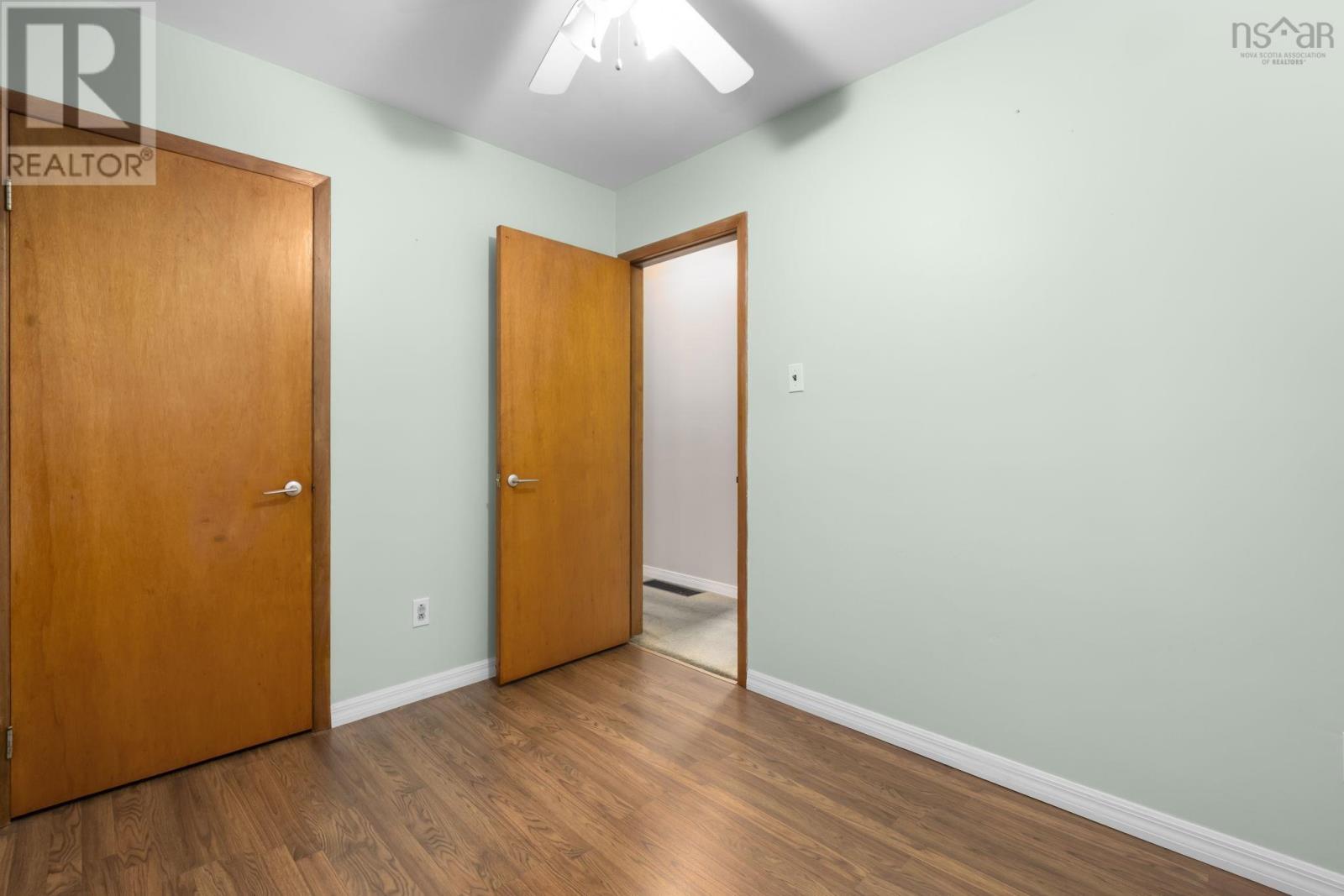 22 Badger Avenue - 23