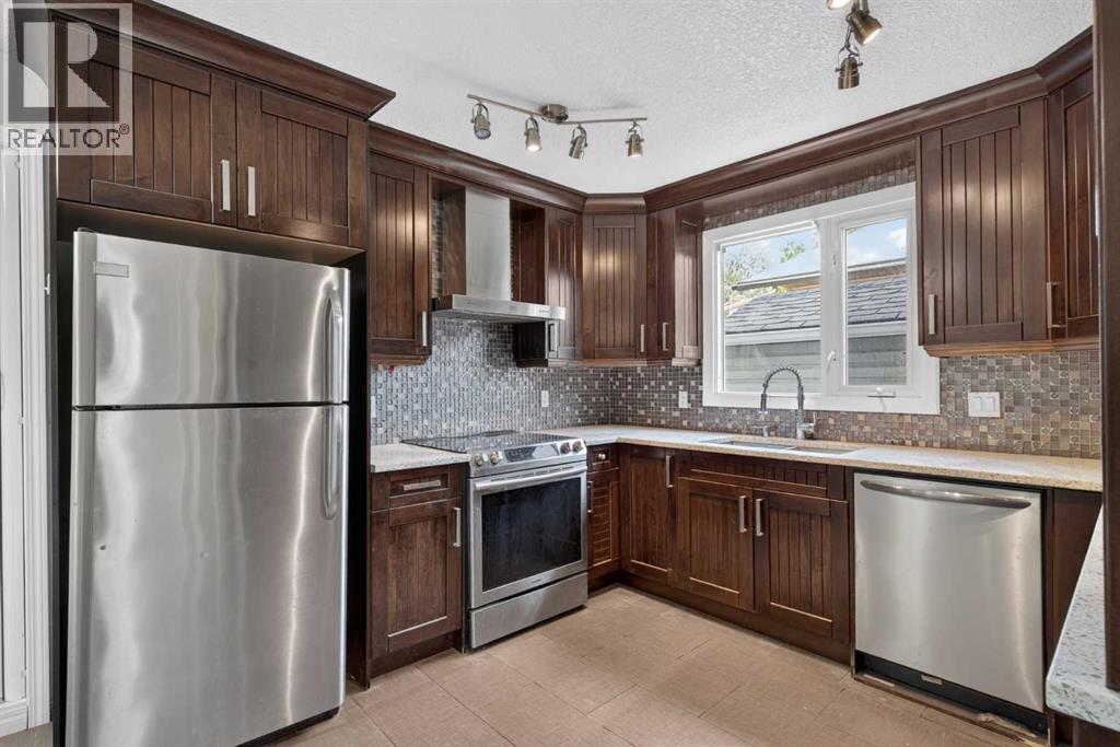 2515 62 Street NE - 10