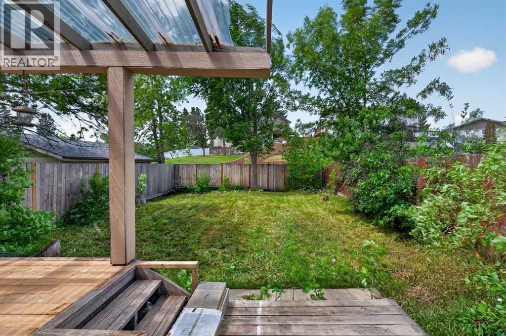 2515 62 Street NE - 37