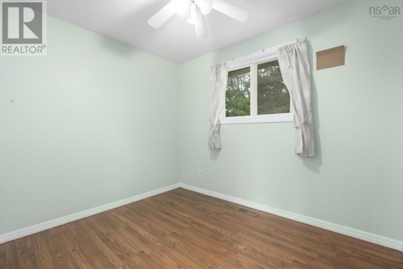 22 Badger Avenue - 21
