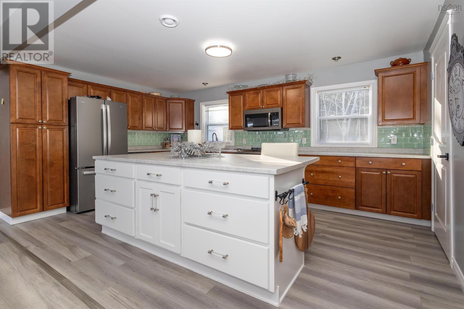 378 Stewart Road - 11