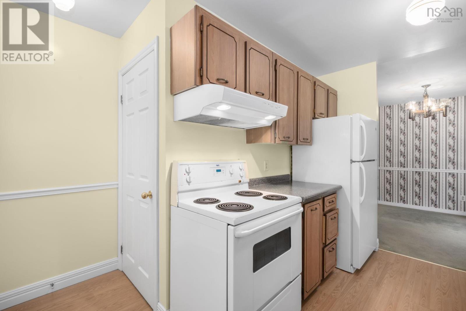 22 Badger Avenue - 13