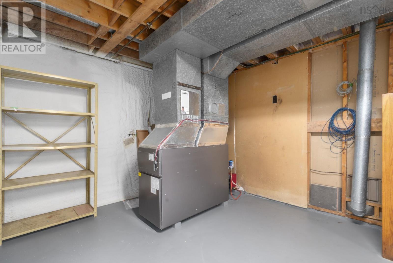 22 Badger Avenue - 31