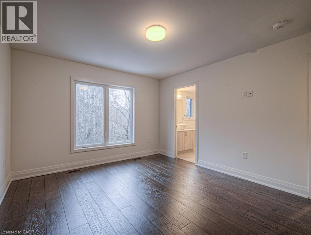 #34 258 HESPELER Road - 33