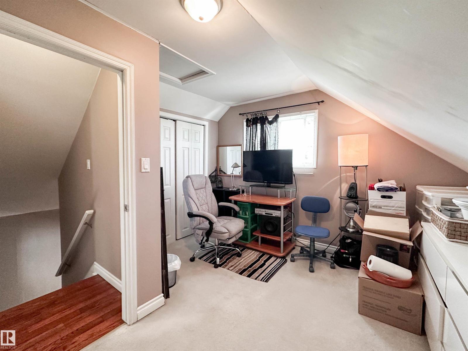 11825 80 ST NW - 24