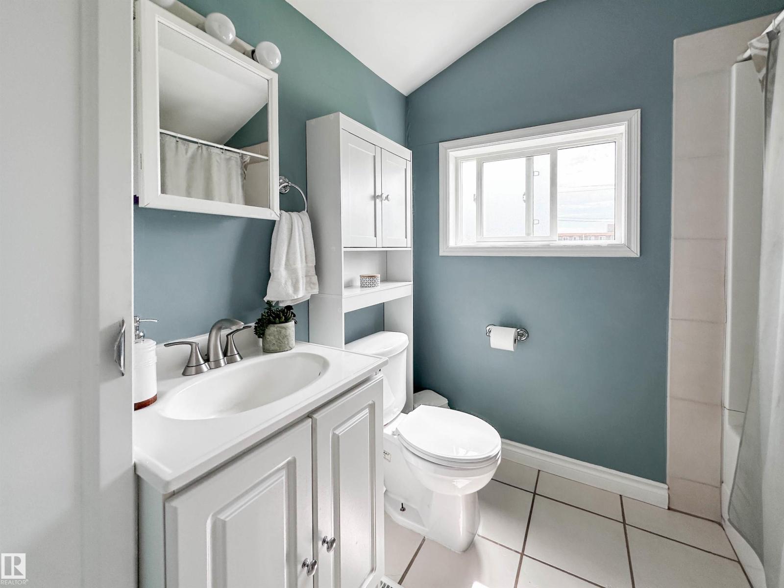 11825 80 ST NW - 30