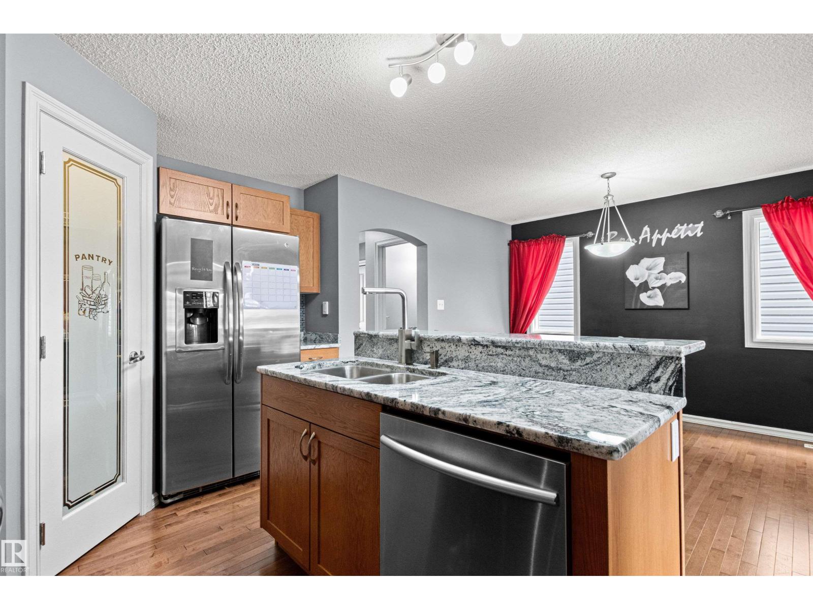 1154 35A AV NW - 14