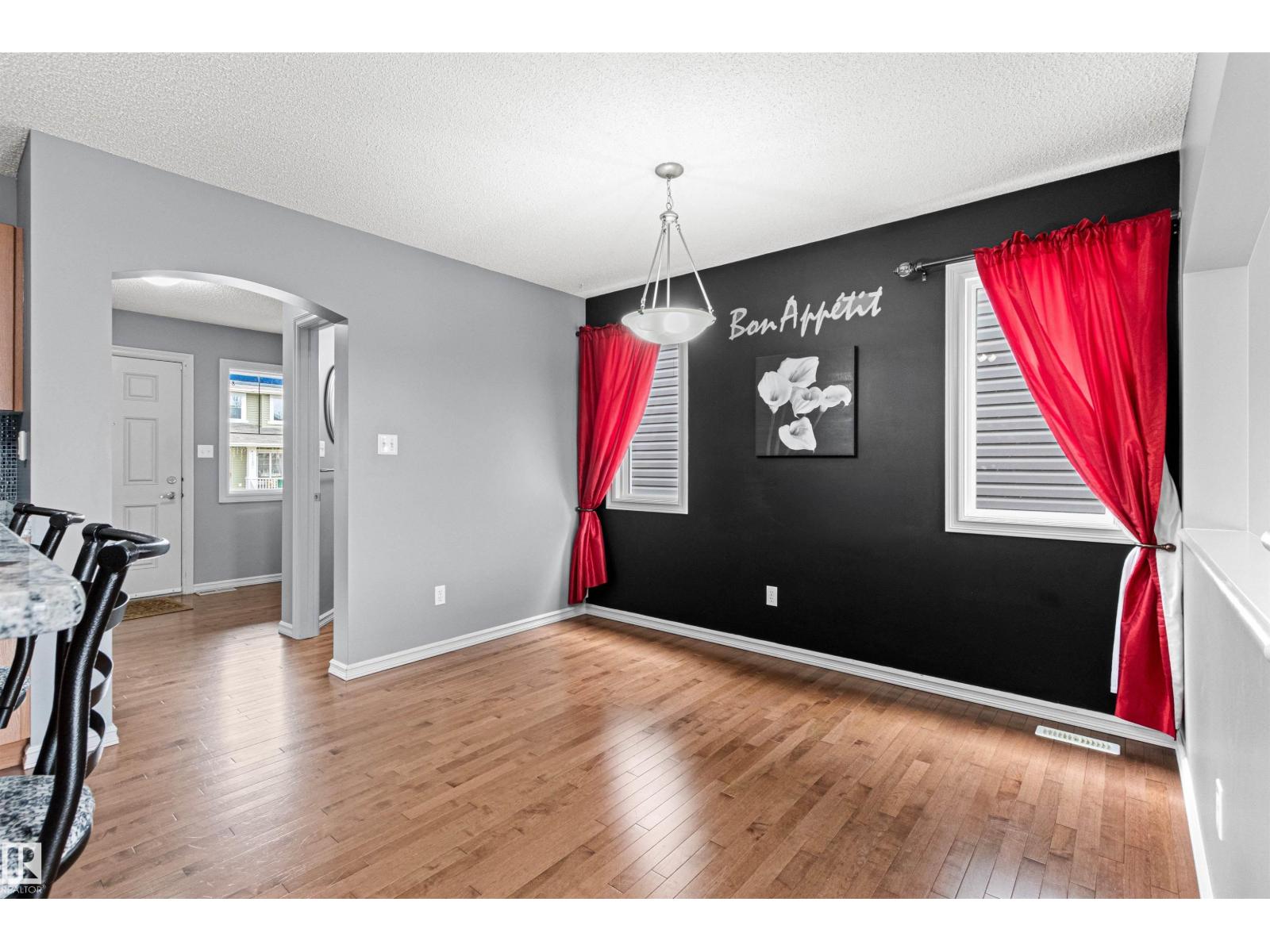1154 35A AV NW - 15