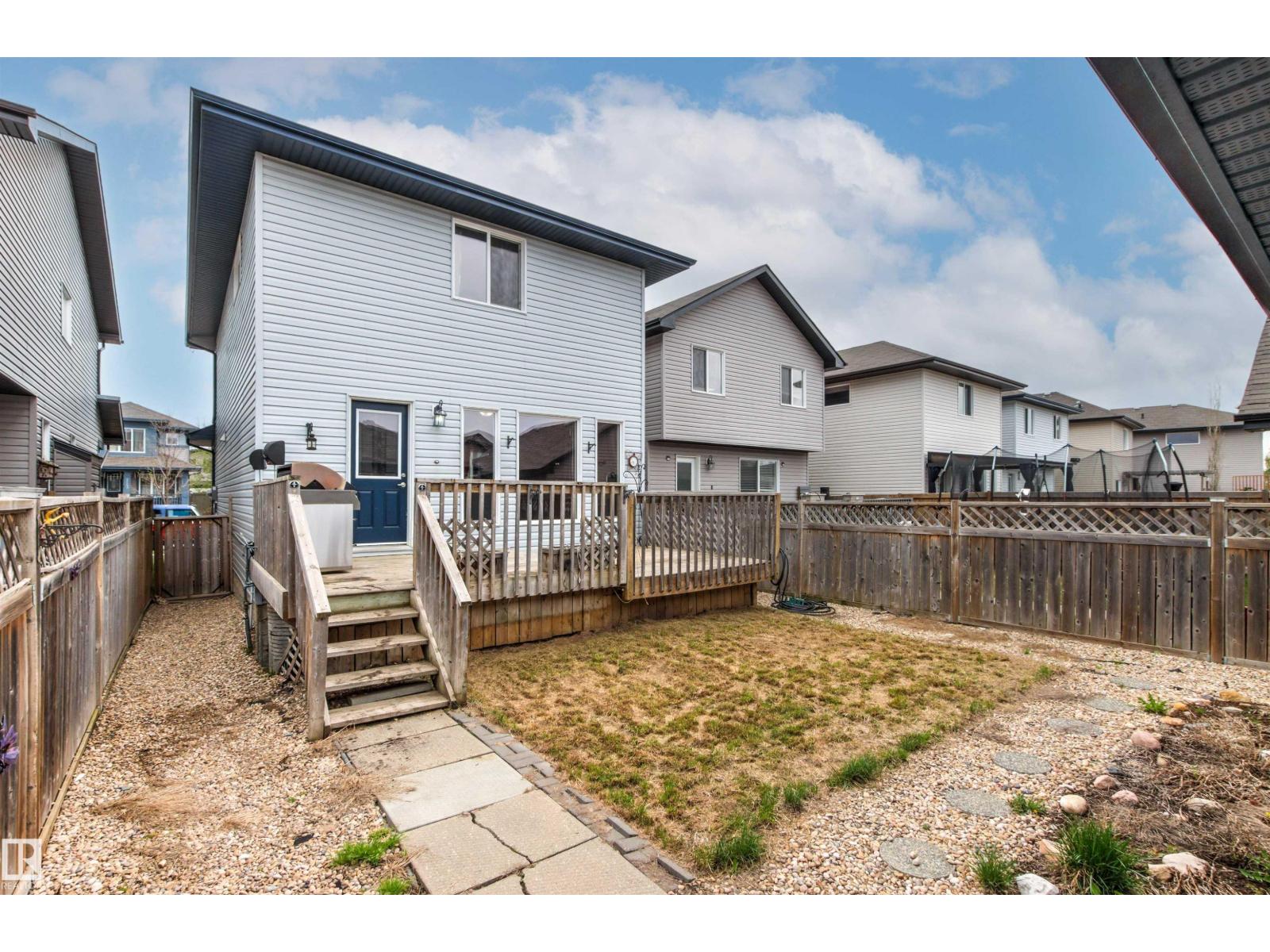 1154 35A AV NW - 52