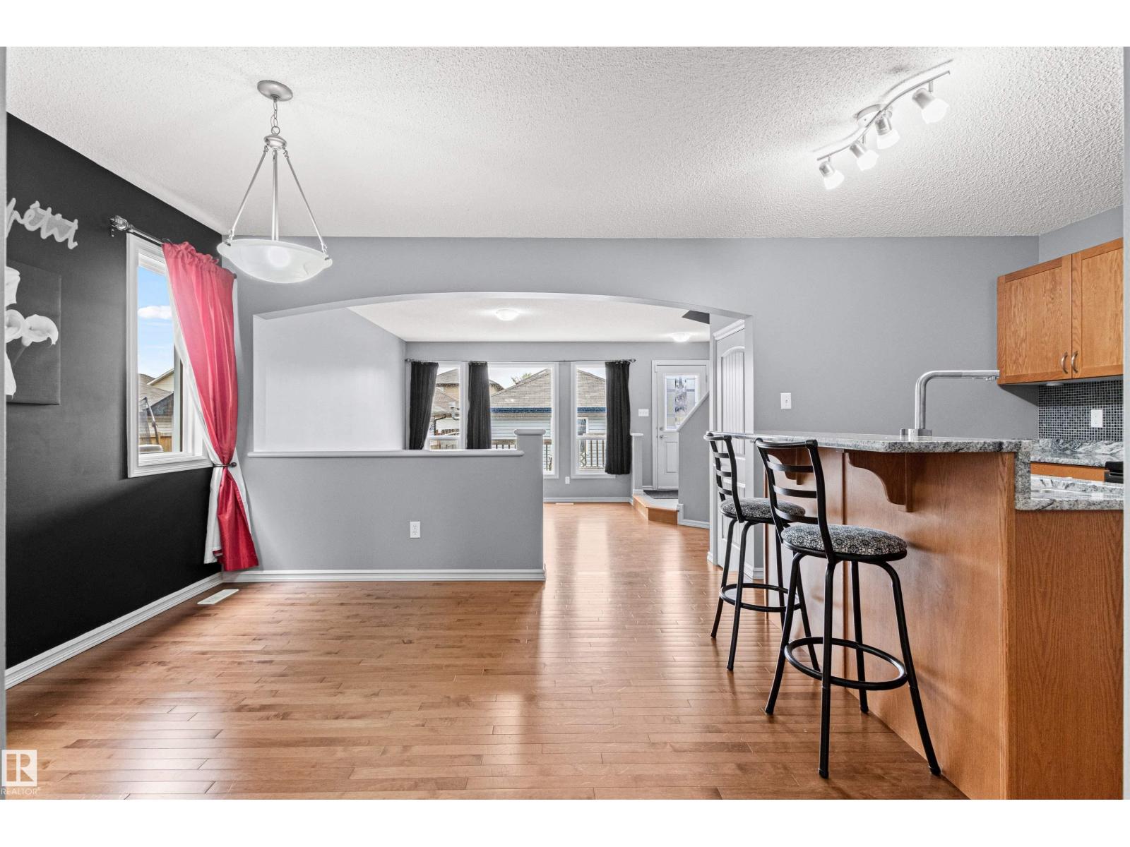 1154 35A AV NW - 9