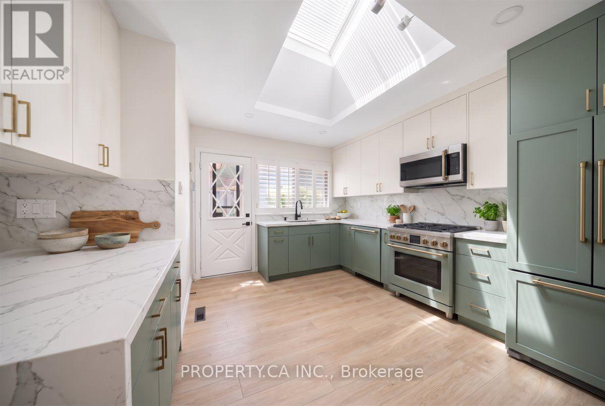 48 KENNARD AVENUE - 16