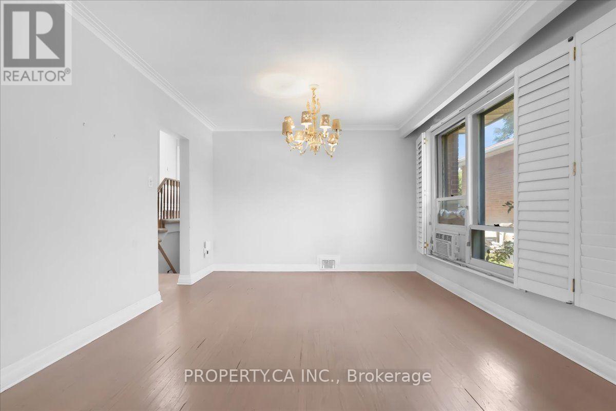 48 KENNARD AVENUE - 8
