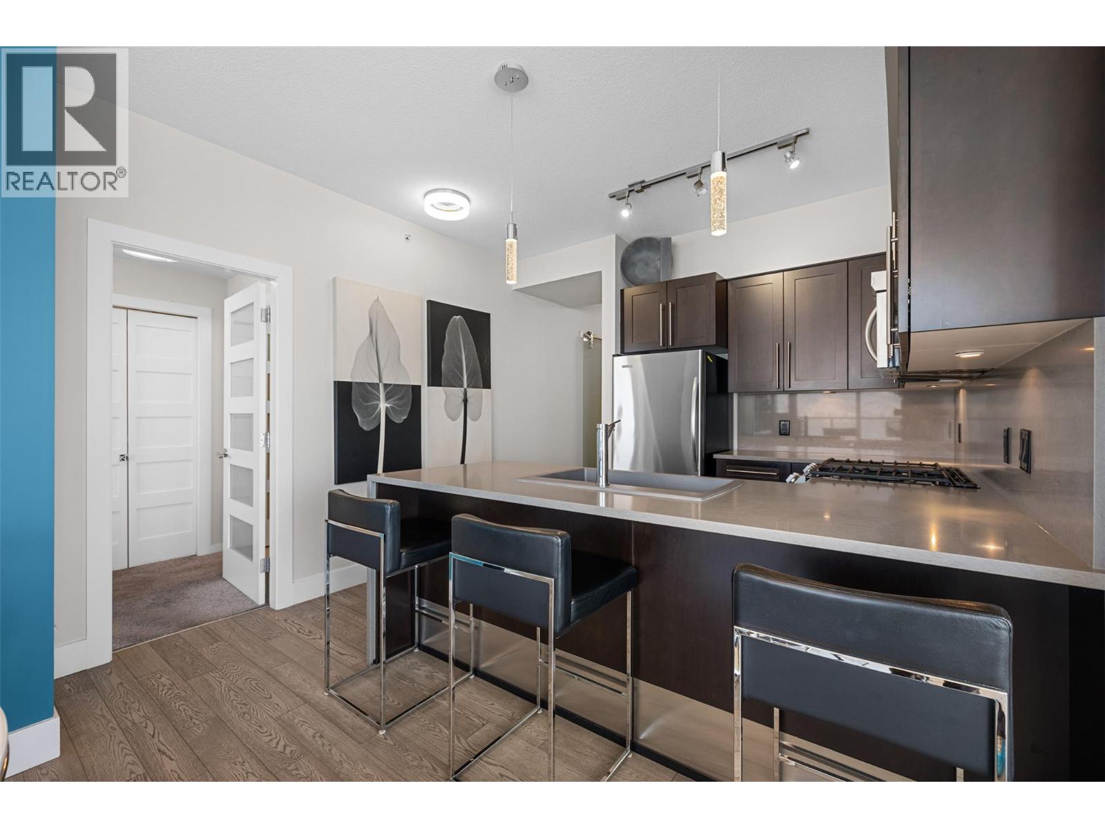 2308 1075 Sunset Drive, Kelowna