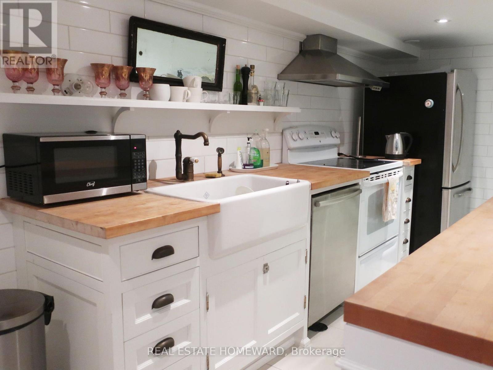 45 GRANT STREET - 32