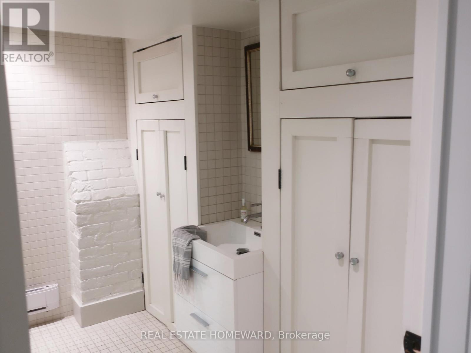 45 GRANT STREET - 34