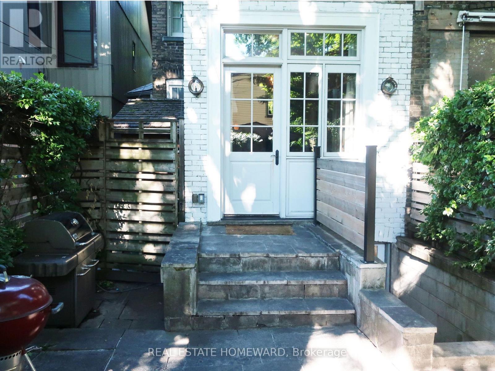 45 GRANT STREET - 37