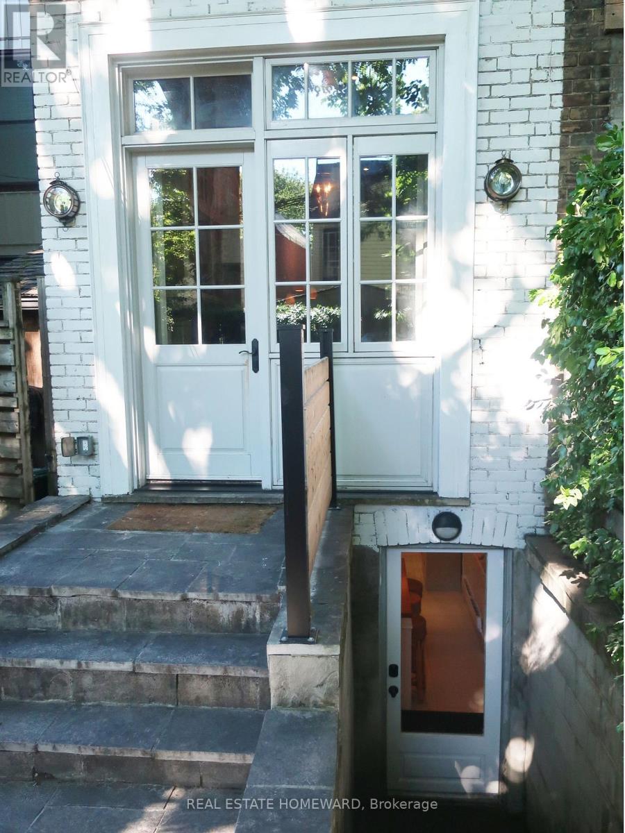 45 GRANT STREET - 38