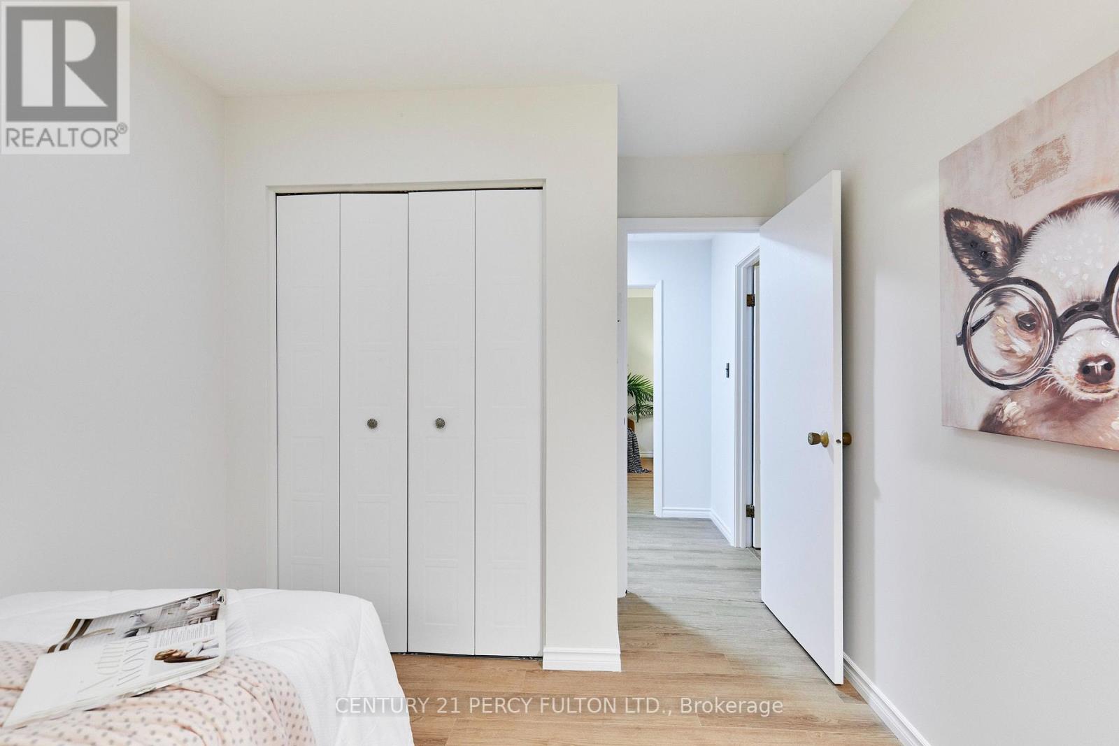 816 CARNABY CRESCENT - 19