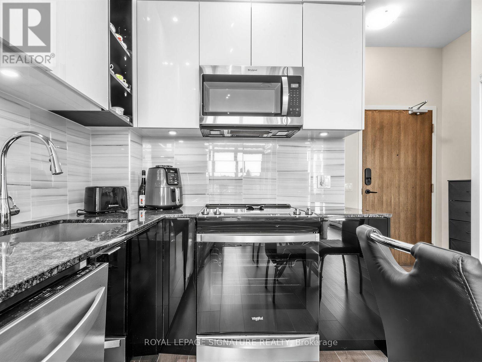 #1205 100 EAGLE ROCK WAY - 8