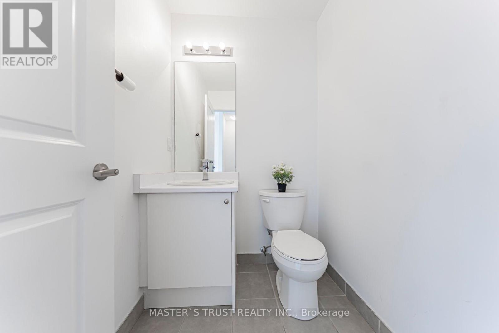 110 COVINGTON CRESCENT - 24