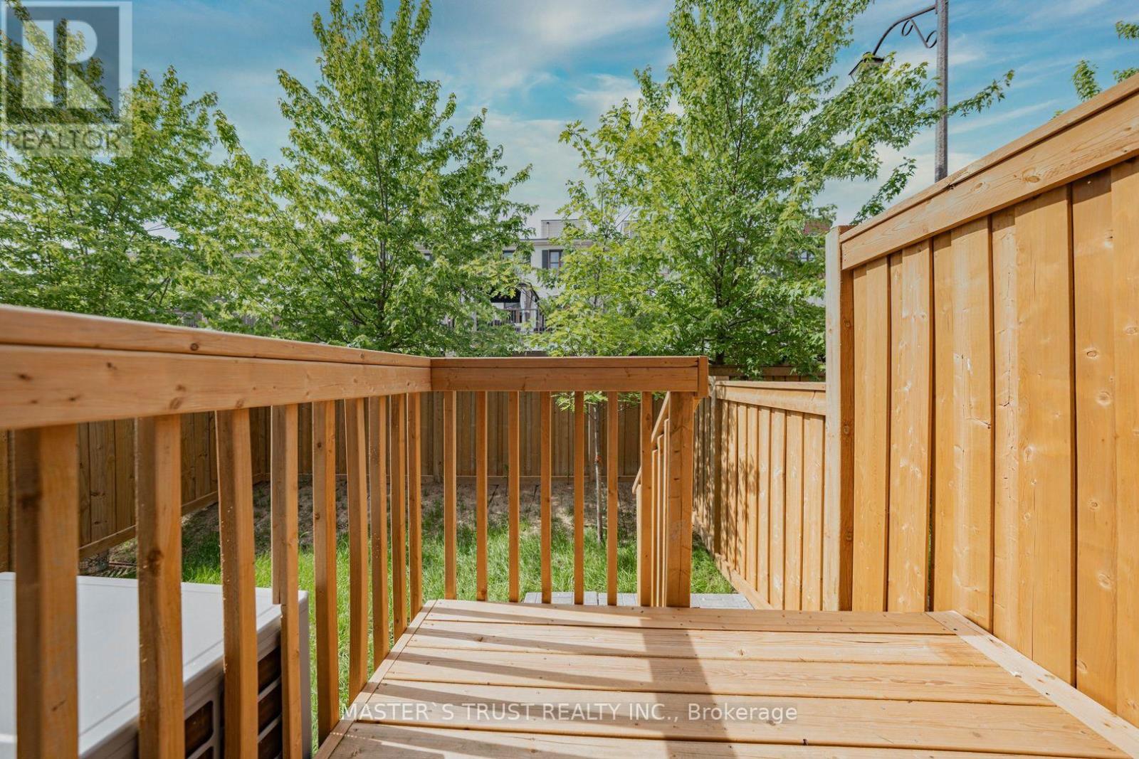 110 COVINGTON CRESCENT - 8