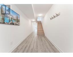 110 Covington Crescent, Whitchurch Stouffville, ON L4A4W8 Photo 10