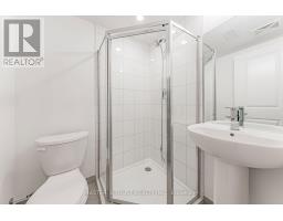 110 Covington Crescent, Whitchurch Stouffville, ON L4A4W8 Photo 12