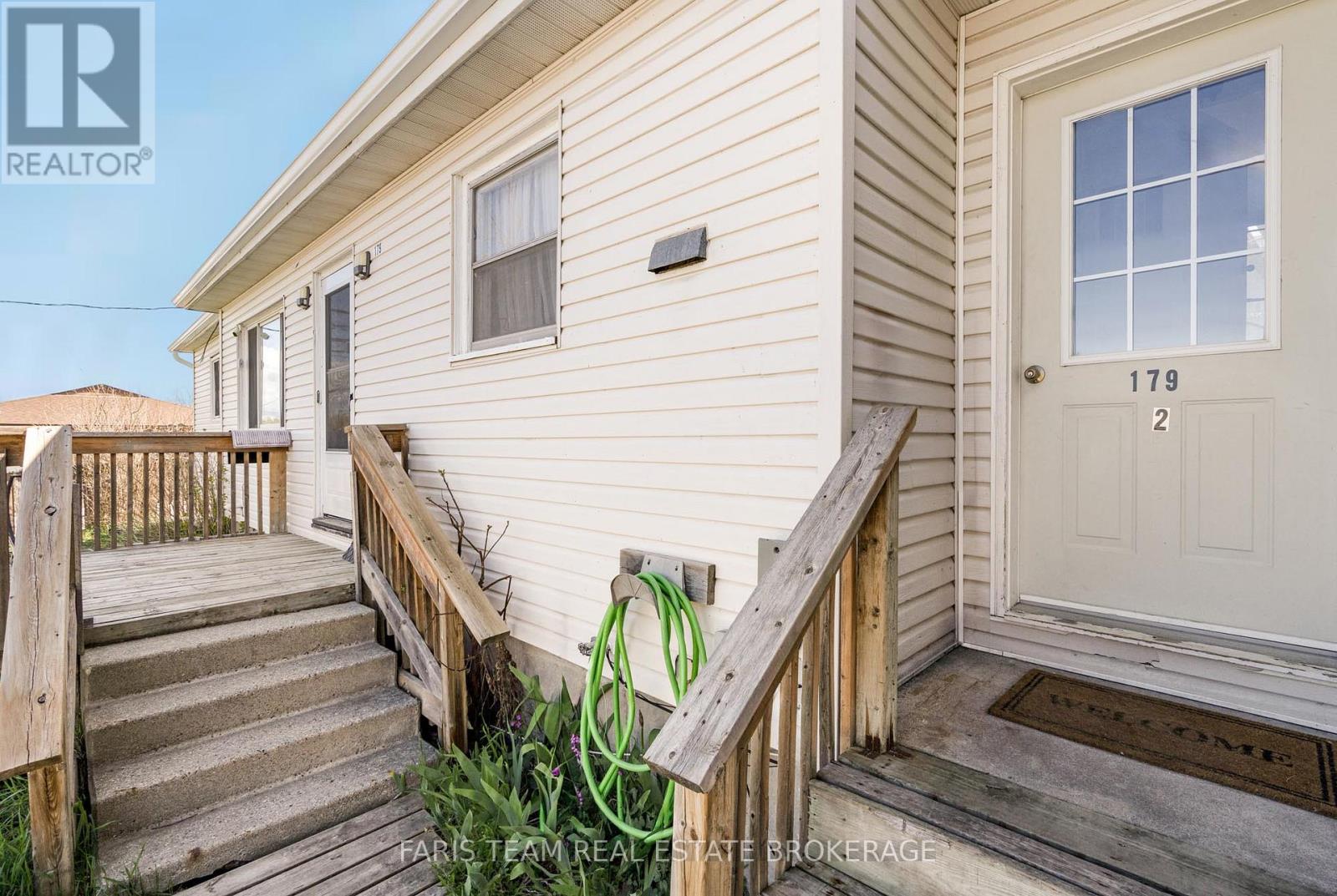 179 JOHN STREET - 12