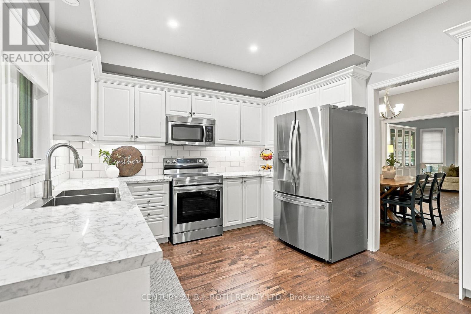 96 PENVILL TRAIL - Image 11