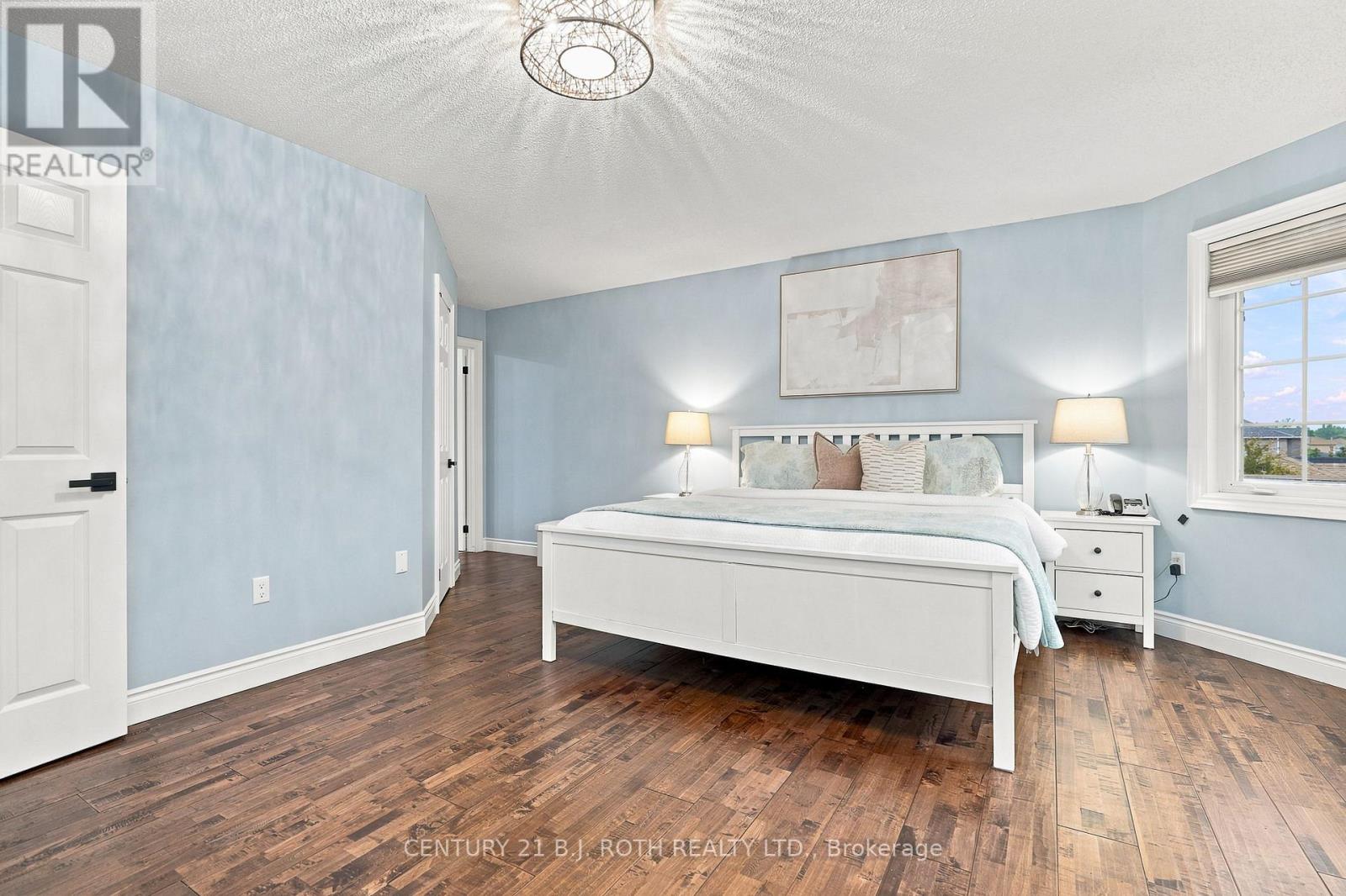 96 PENVILL TRAIL - Image 22