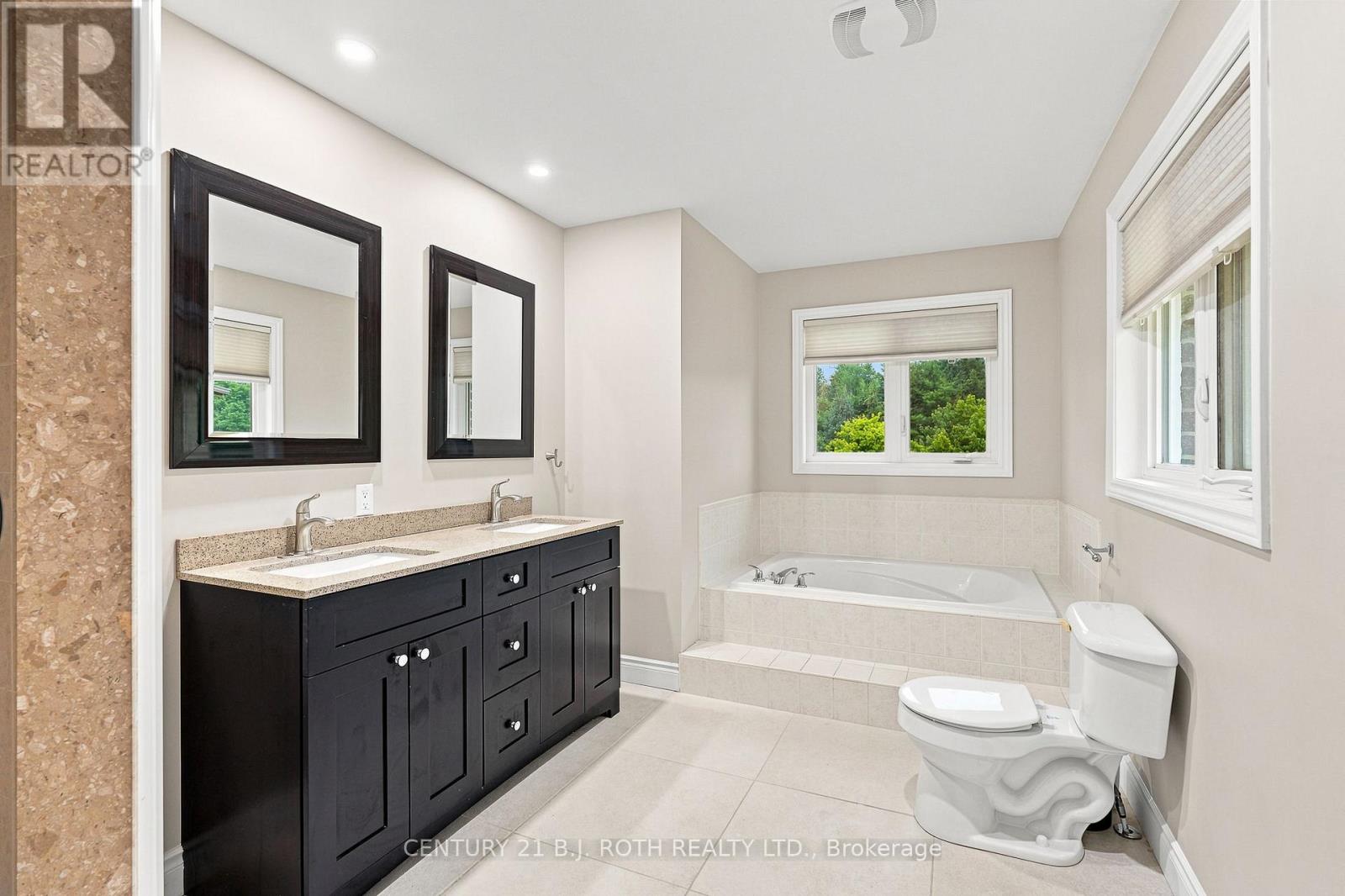 96 PENVILL TRAIL - Image 23