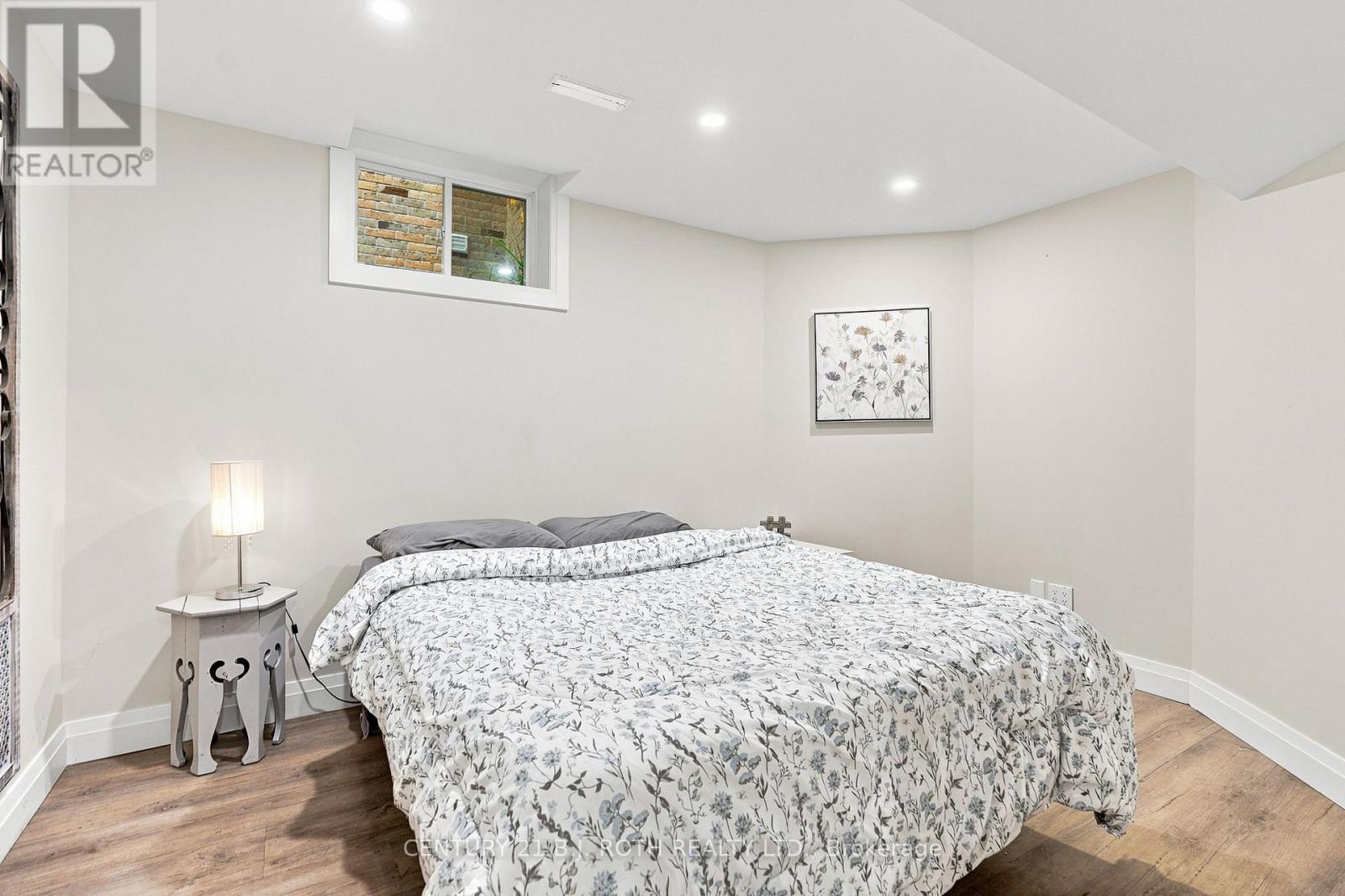 96 PENVILL TRAIL - Image 33