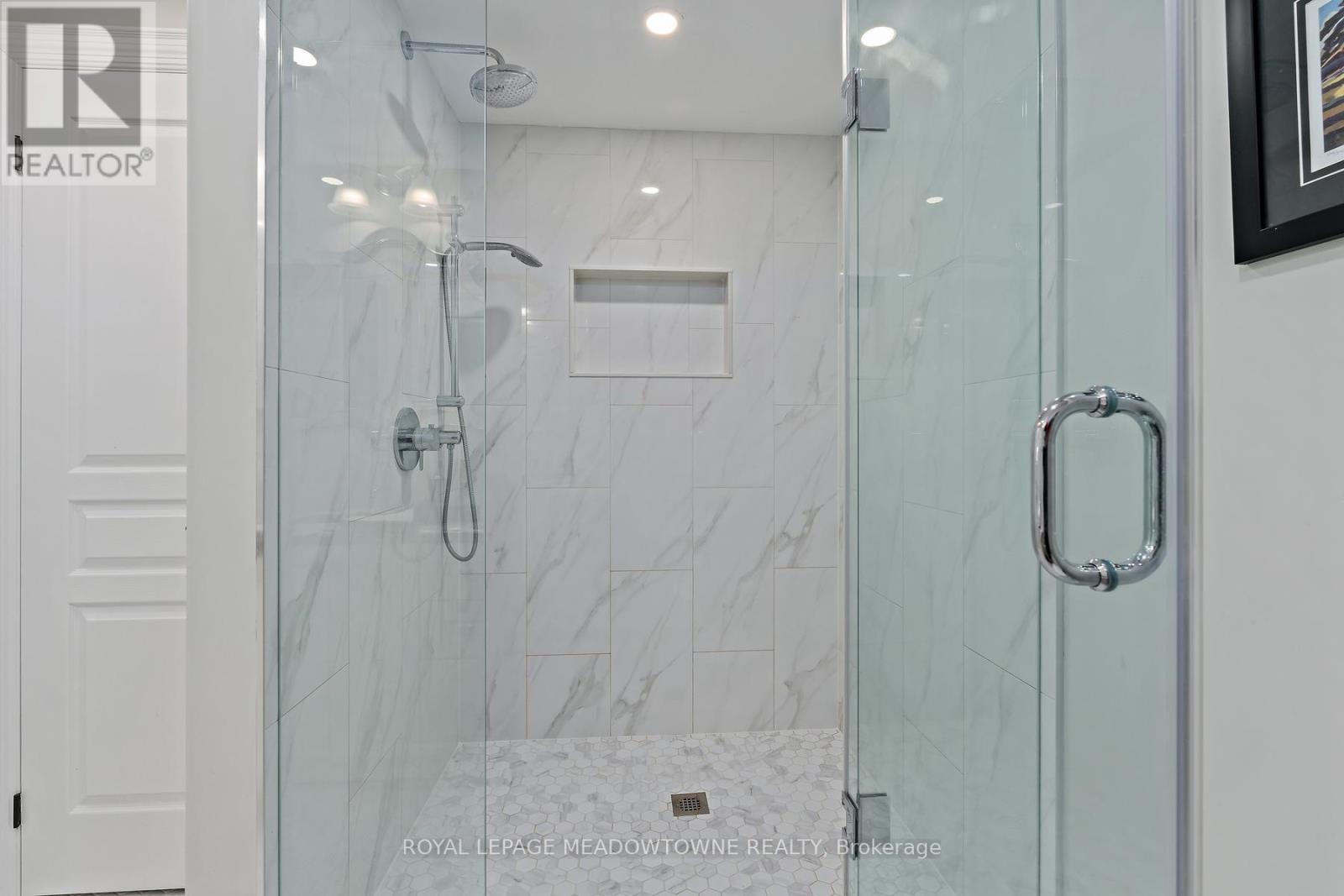 107 TURNER COURT - Image 36