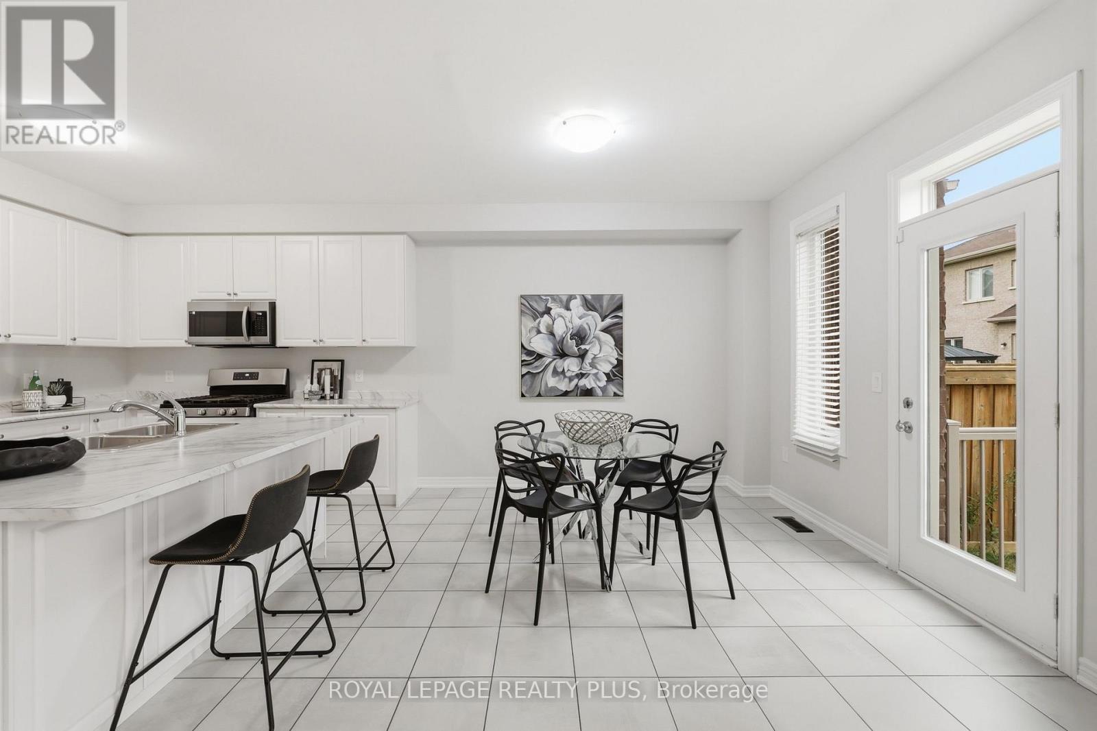 1527 CARR LANDING - 28