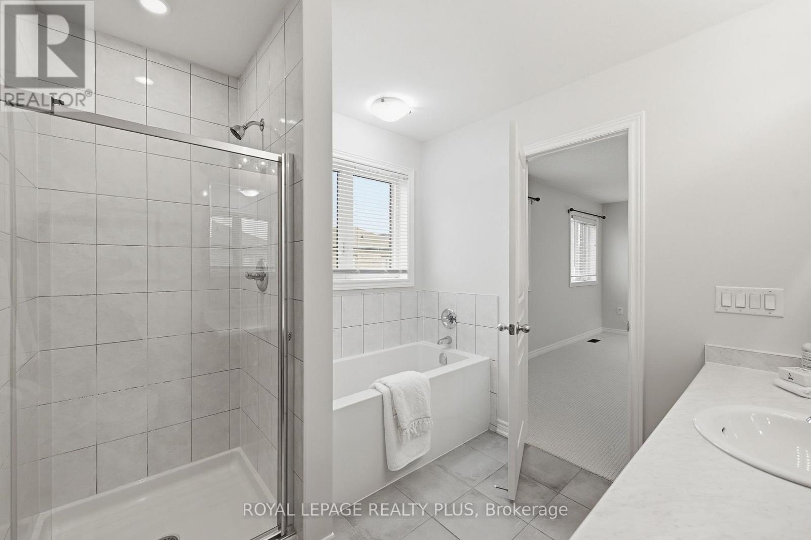 1527 CARR LANDING - 34