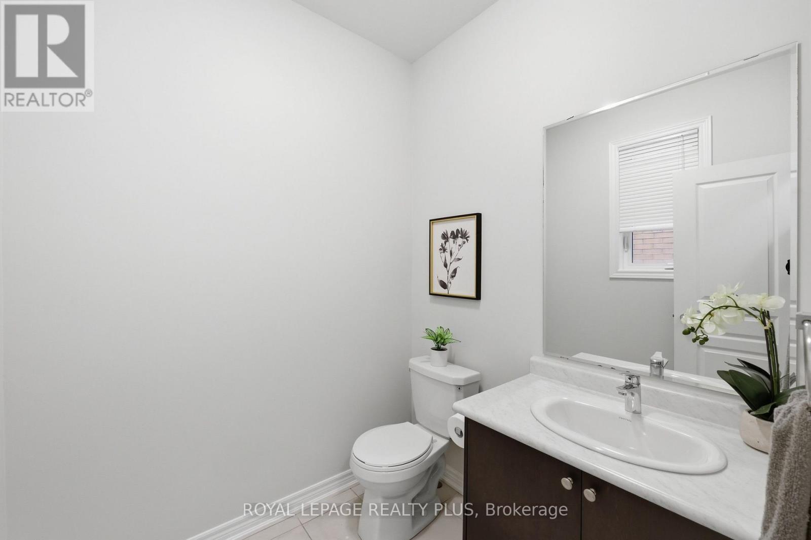 1527 CARR LANDING - 44