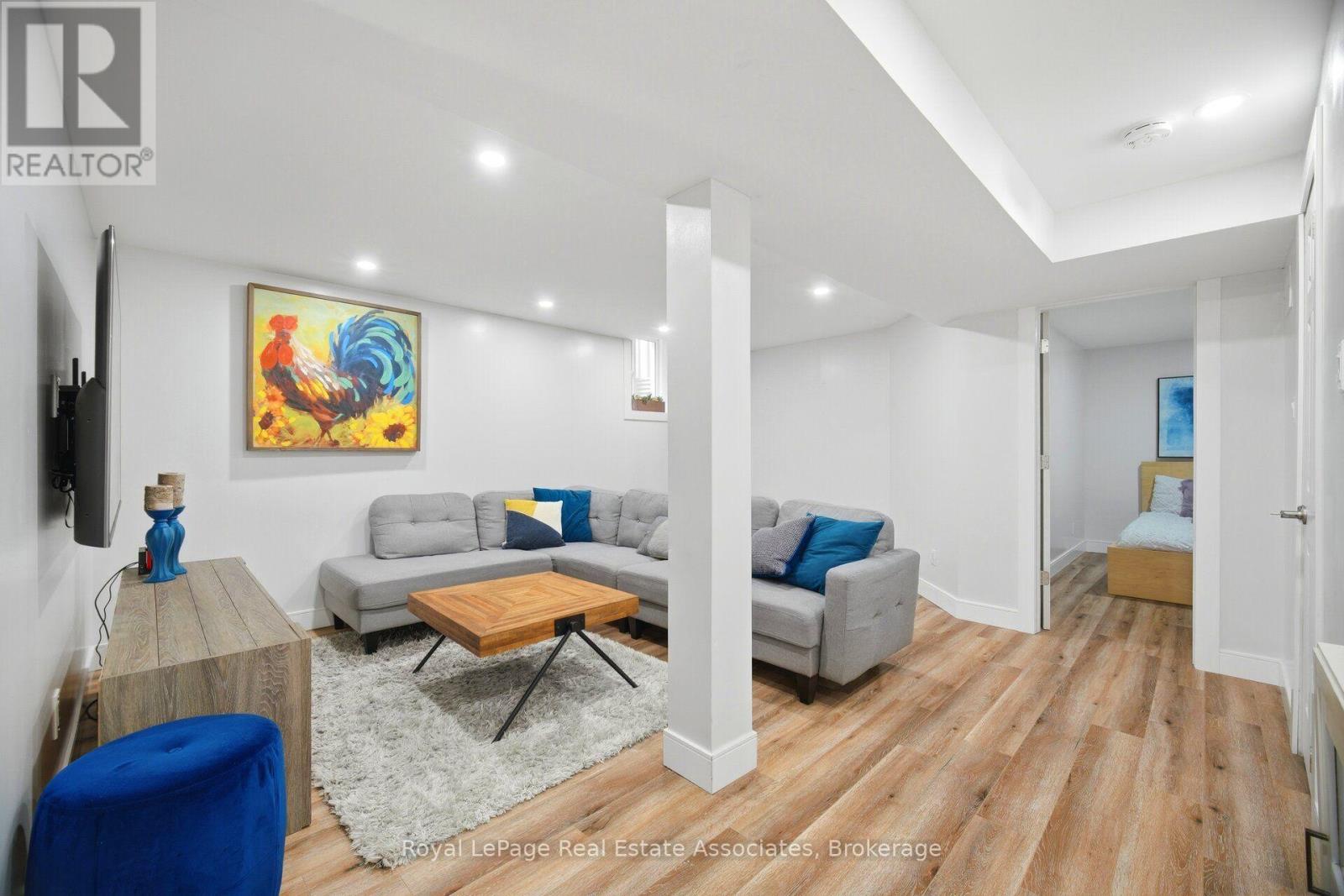 225 BARBER DRIVE - 36