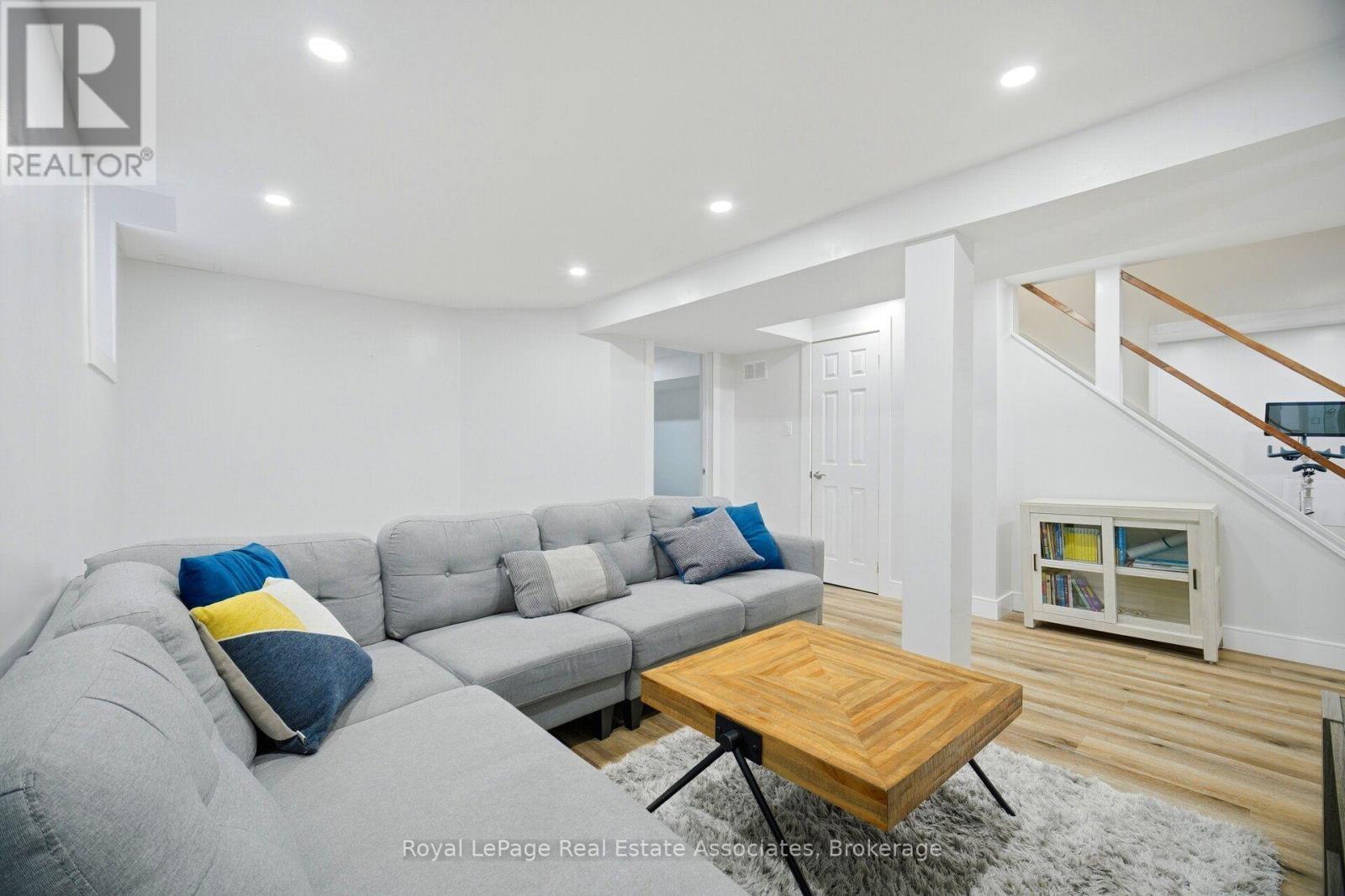 225 BARBER DRIVE - 37