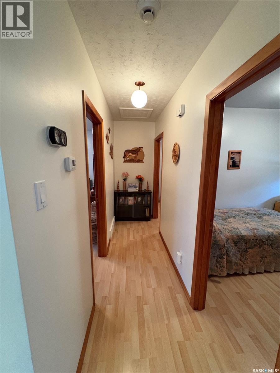 206 March AVENUE E - 15