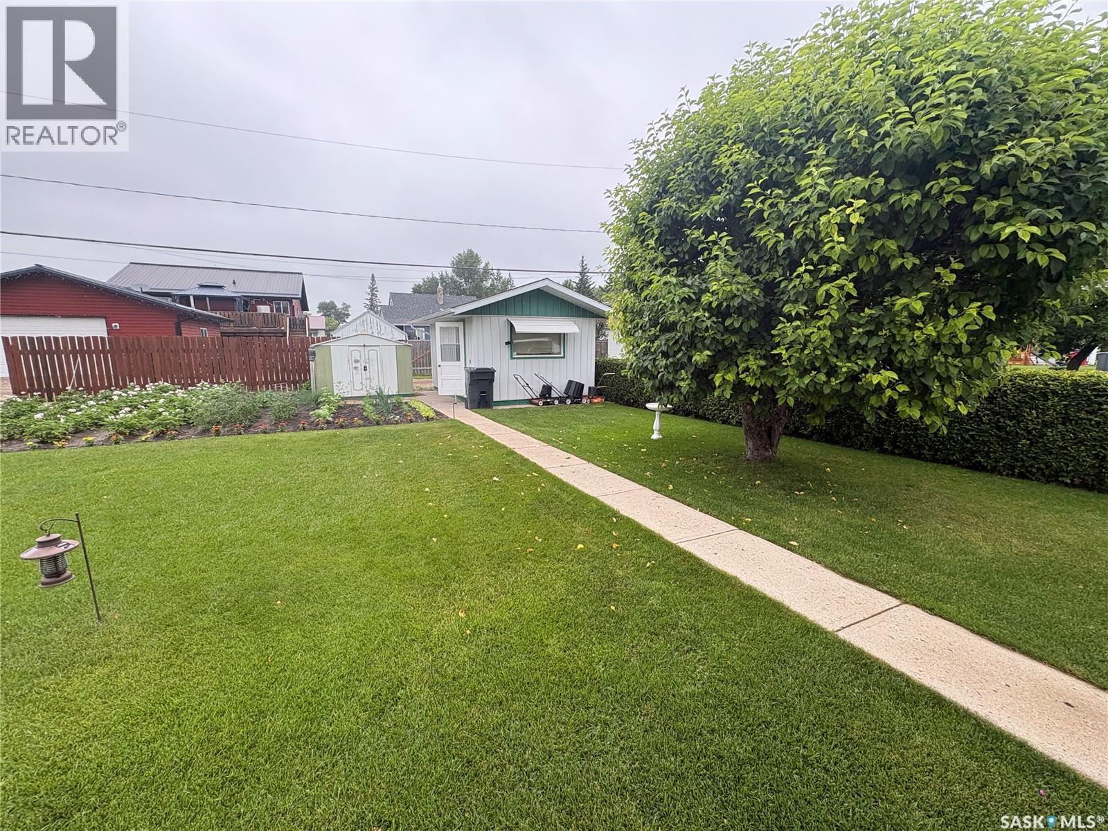 206 March AVENUE E - 29
