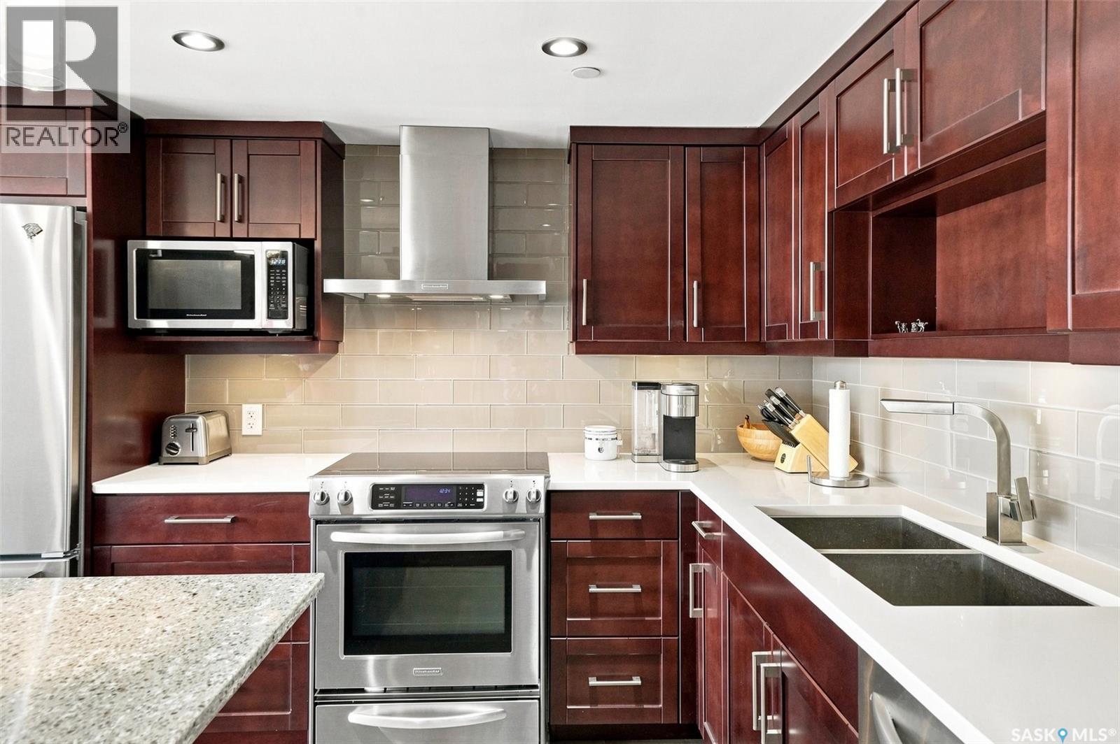 #2102 315 5th AVENUE N - Image 12