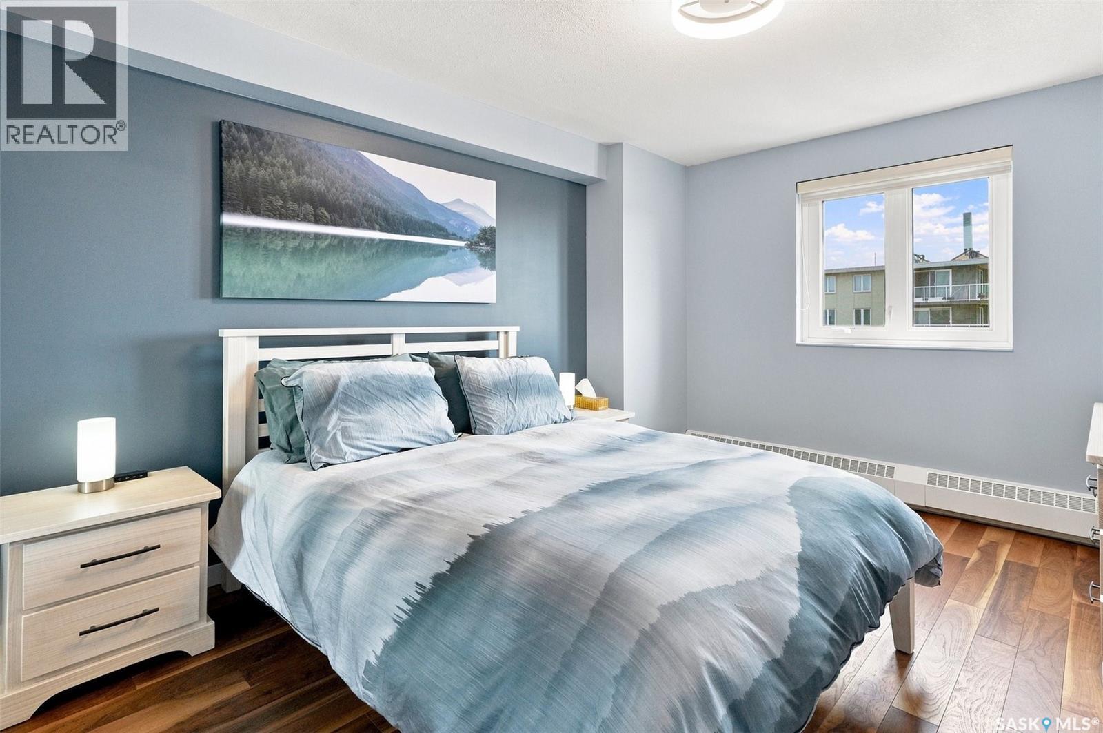#2102 315 5th AVENUE N - 24